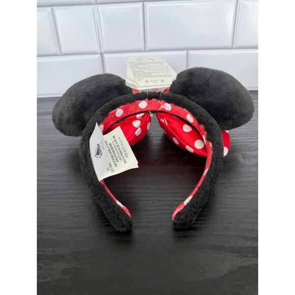 Disney Christmas 2025 Lil Rin Rin Plush Badge Red New